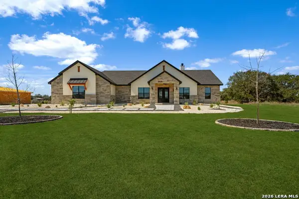 344 Buckskin, Bandera, TX 78003