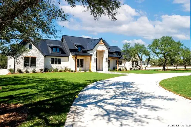 34793 High Gate Rd, Bulverde, TX 78163 - #2