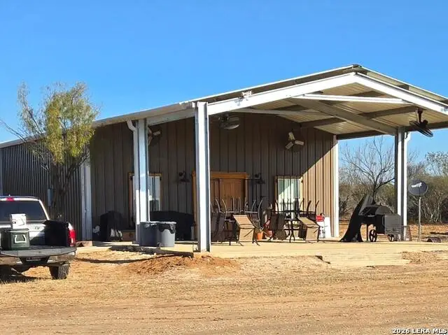 1297 Fm 1433, Carrizo Springs, TX 78834 - #1