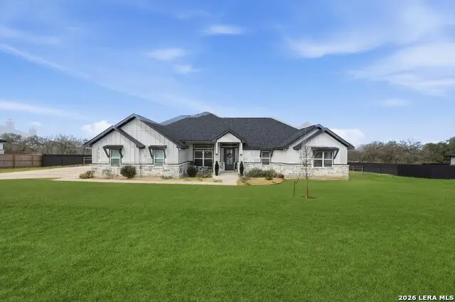 113 Hondo Dr, La Vernia, TX 78121 - #2