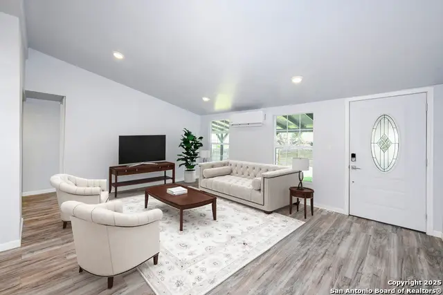 600 Dawnridge Drive, Poteet, TX 78065 - #3