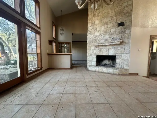 6823 Brave Way, San Antonio, TX 78256 - #3