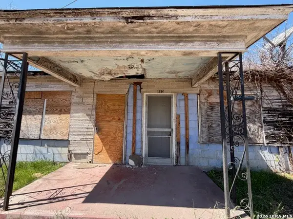 813 S San Augustine Ave, San Antonio, TX 78237