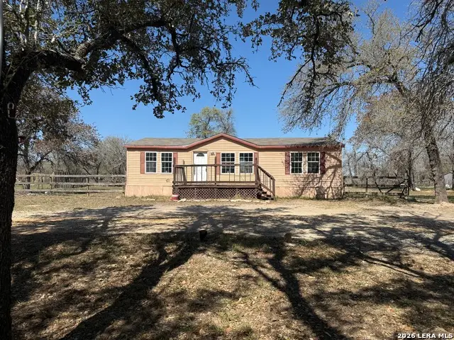 195 Ashford, Poteet, TX 78065 - #3