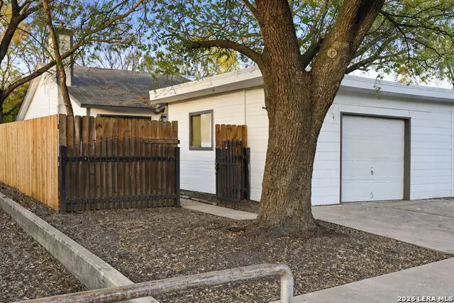 6931 Ashbrook, San Antonio, TX 78239 - #2