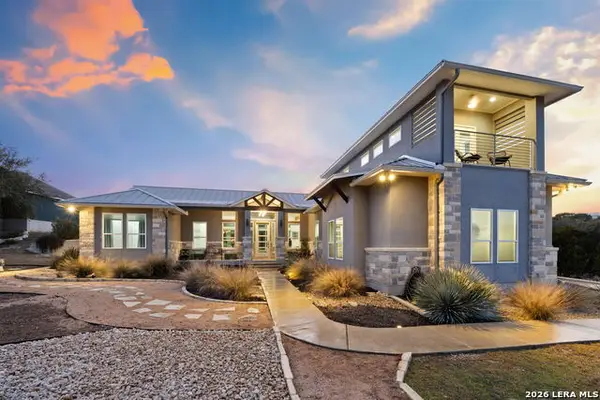 223 Oak Shores, Canyon Lake, TX 78133