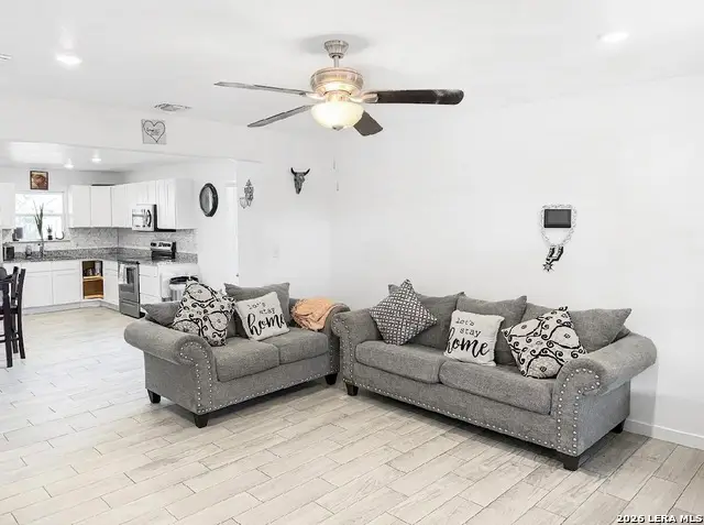 347 Wainwright, San Antonio, TX 78211 - #2