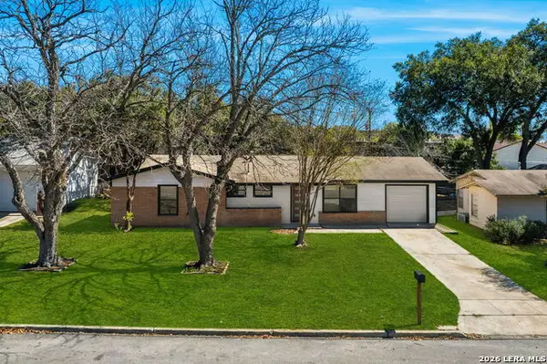 4426 Newcome Dr, San Antonio, TX 78229