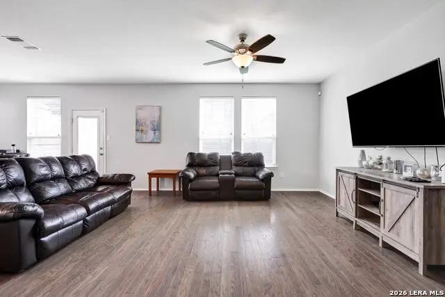 9630 Pleasanton Pl, San Antonio, TX 78221 - #2