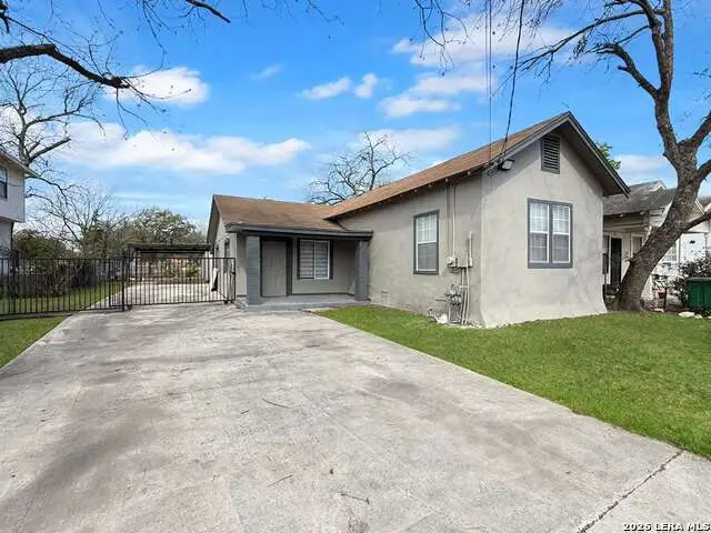 613 N Chupaderas, San Antonio, TX 78207 - #1