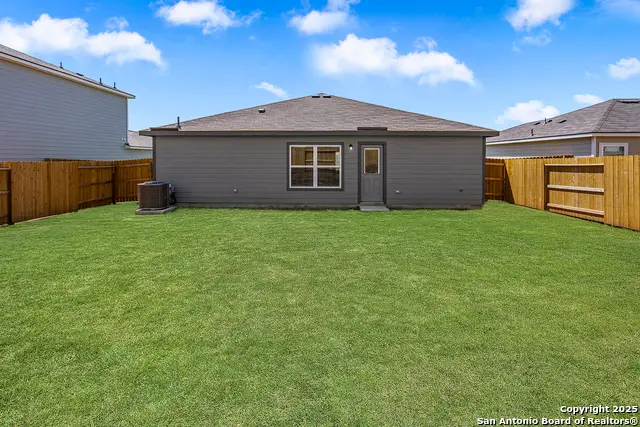 16182 Farmer, Lytle, TX 78052 - #2