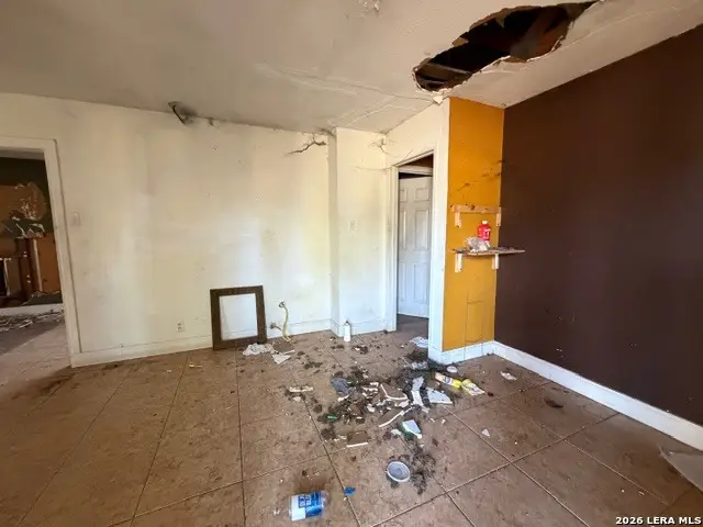 147 Joe Blanks, San Antonio, TX 78237 - #3