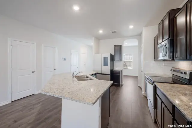 2926 Wentwood, San Antonio, TX 78245 - #3