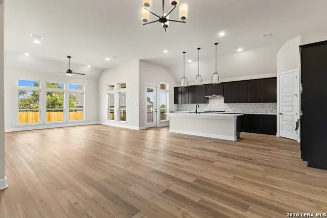 137 Gallant Fox, Castroville, TX 78009 - #3