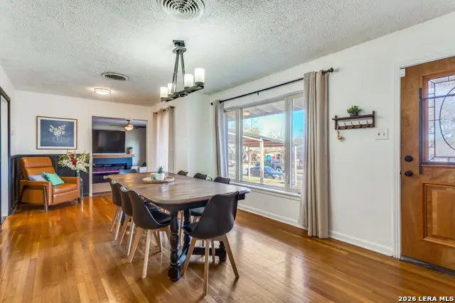 302 Sullivan Dr, San Antonio, TX 78213 - #2