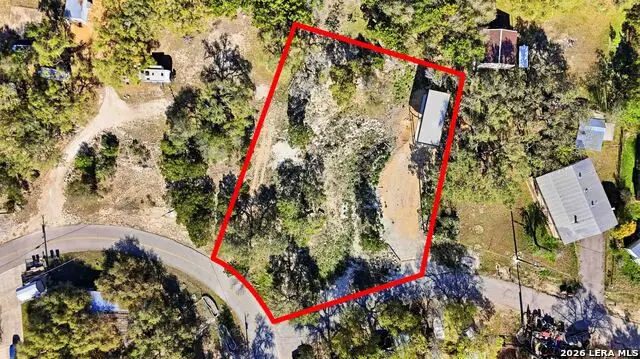 610 Orbit Dr, Canyon Lake, TX 78133 - #2