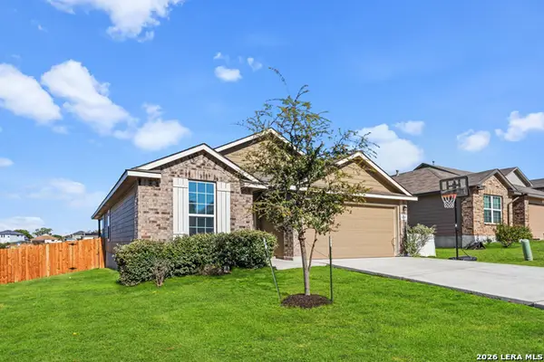 6203 Tadpole Bluff, Converse, TX 78109