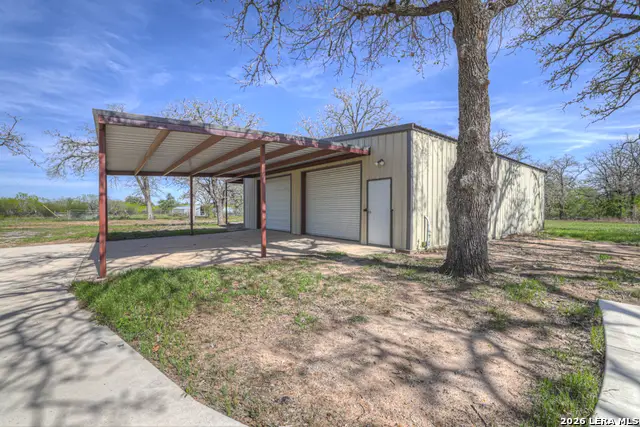 353 Jackson, Kingsbury, TX 78638 - #2