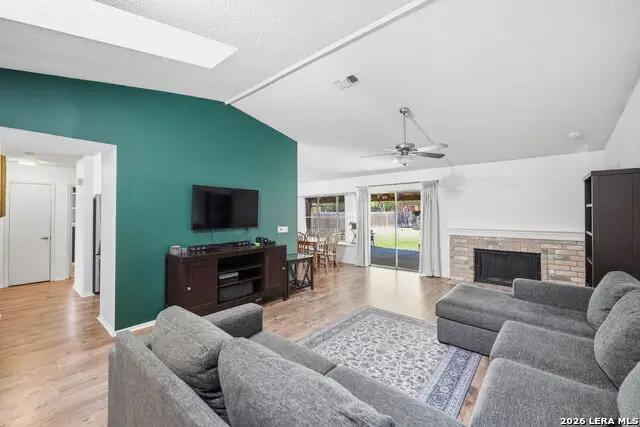 419 Wagon Xing, Universal City, TX 78148 - #3