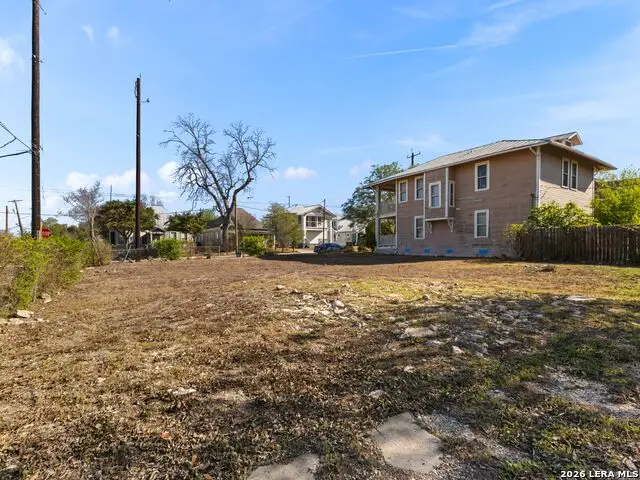 602 Nolan Street, San Antonio, TX 78202 - #3