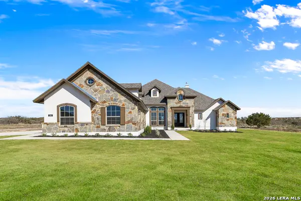 241 Stone Loop, Castroville, TX 78009