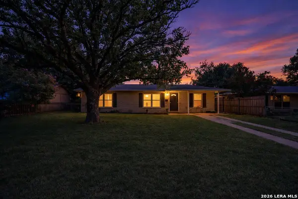 338 Tomrob Dr, San Antonio, TX 78220