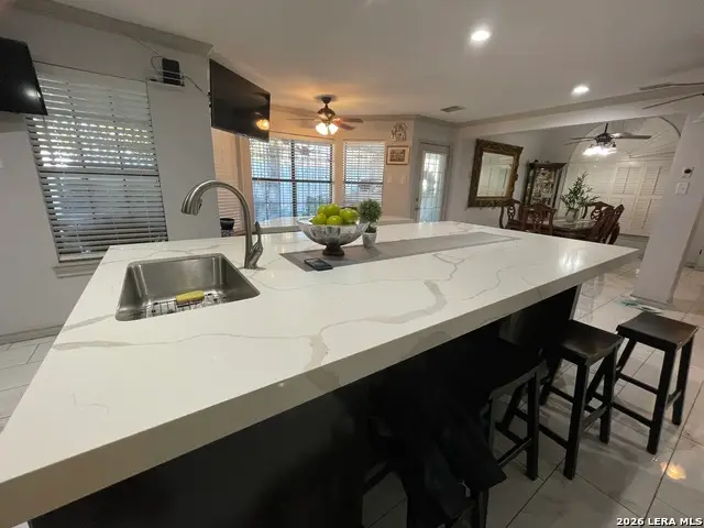 808 E San Pedro Street, Laredo, TX 78041 - #3