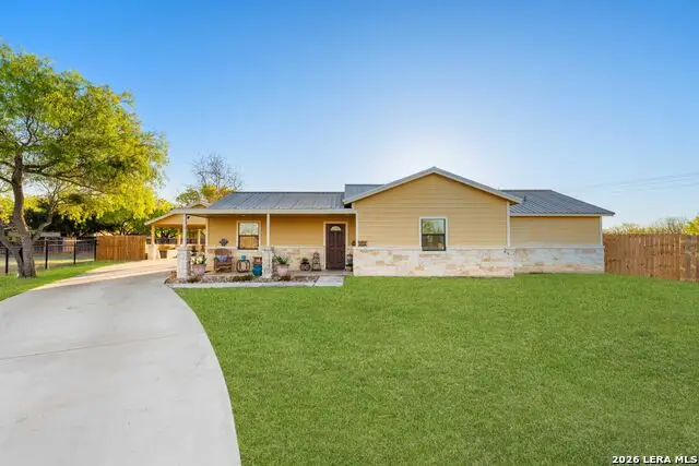 201 Bryan, Jourdanton, TX 78026 - #1