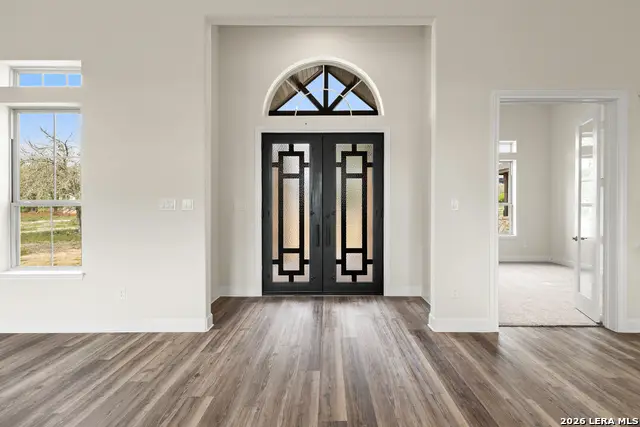 649 Legend Park, Castroville, TX 78009 - #2