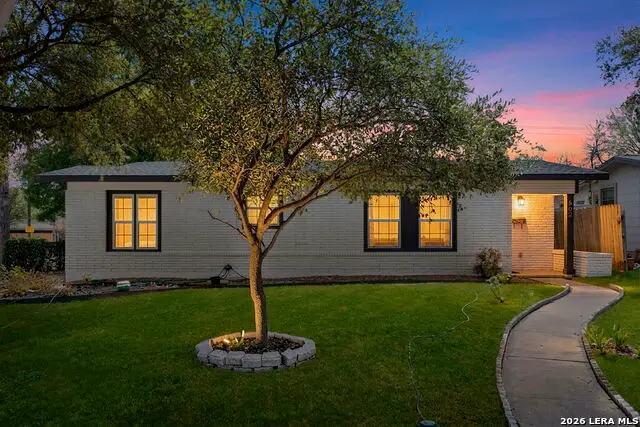 602 Craigmont, San Antonio, TX 78213 - #2