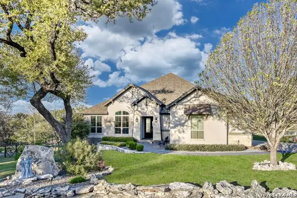 1207 Acquedotto, New Braunfels, TX 78132