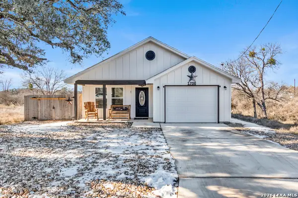 1706 Redwood Drive, Granite Shoals, TX 78654