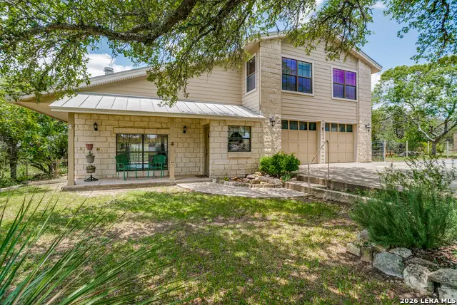 405 Lake Side, Boerne, TX 78006 - #1