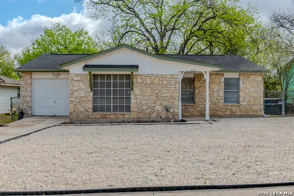 2130 Jim Bowie, San Antonio, TX 78238