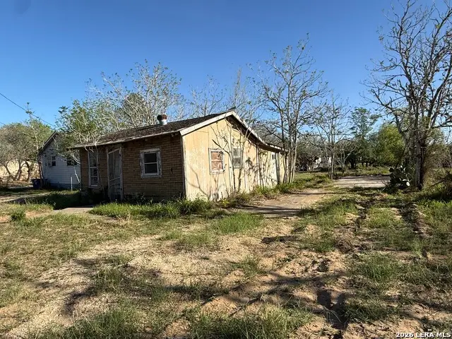 732 Trade, Pleasanton, TX 78064 - #2