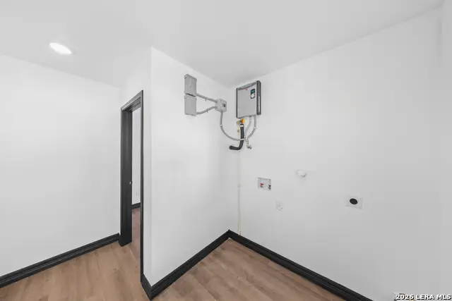 703 Glamis, San Antonio, TX 78223 - #3