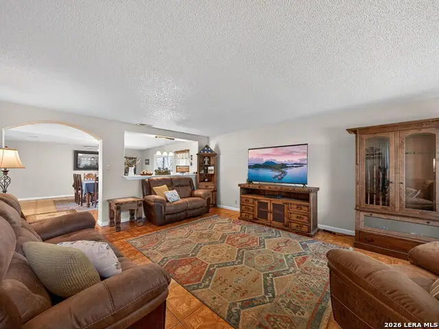 1403 32nd, Hondo, TX 78861 - #2