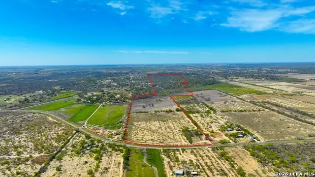 9521 Fm 1303, Floresville, TX 78114 - #2