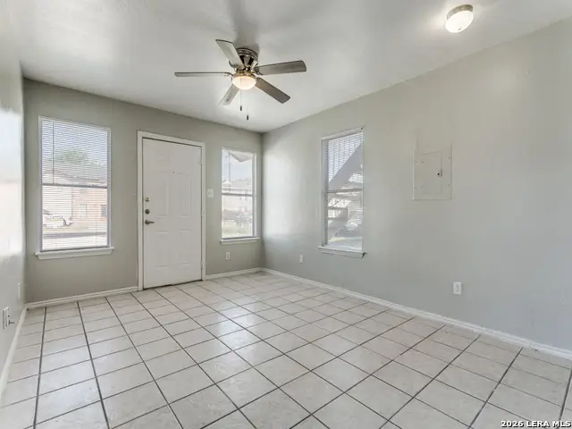 7575 Windsor Oaks, San Antonio, TX 78239 - #3