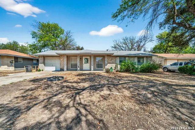 5827 Castle Brook Dr, San Antonio, TX 78218 - #1