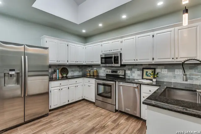 2914 Hunters Stream St, San Antonio, TX 78230 - #2