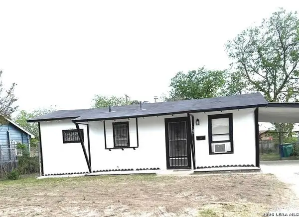 122 Waugh, San Antonio, TX 78223