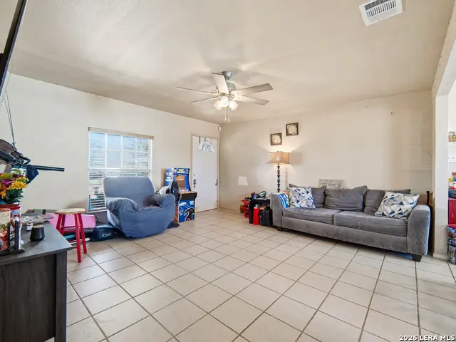 179 Howle Ave, San Antonio, TX 78223 - #3