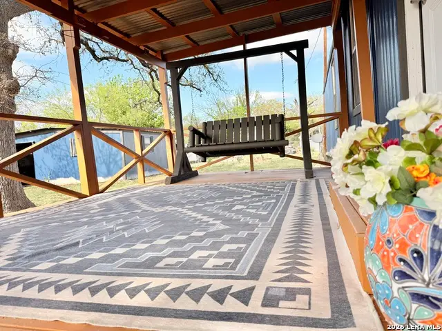 721 Oak Dr, Bandera, TX 78003 - #1