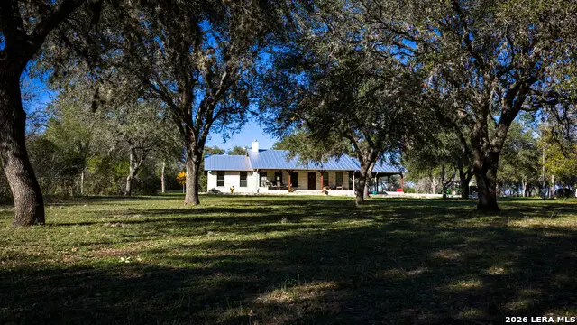 7869 County Road 203, Beeville, TX 78102 - #3