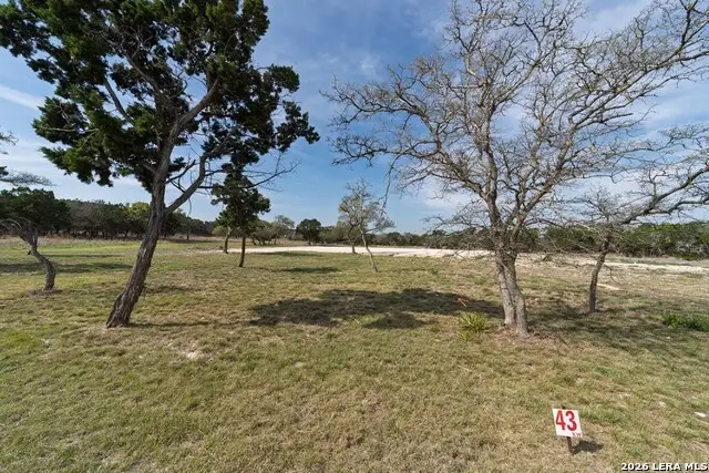 738 San Juan, Kerrville, TX 78028 - #2