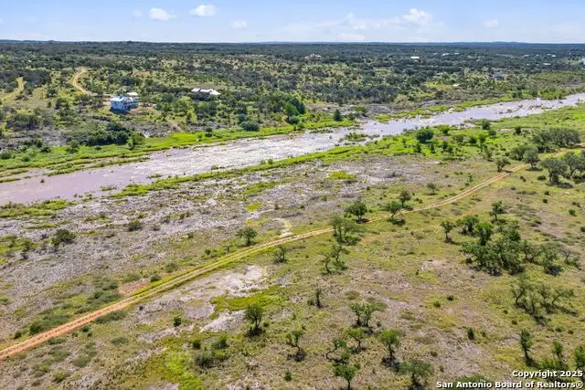 620 Rio Vista Rd, Johnson City, TX 78636 - #1