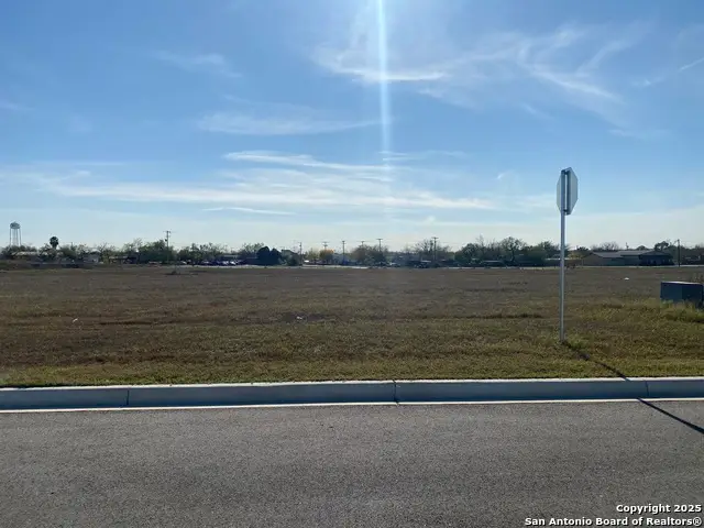 112 Albion, Poteet, TX 78065 - #1