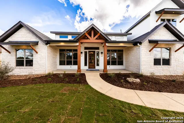 24351 Tres Arroyos, San Antonio, TX 78255 - #2