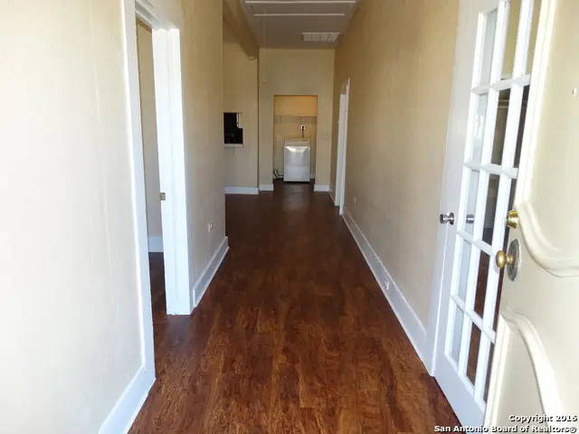 262 Ray Ave, San Antonio, TX 78204 - #3